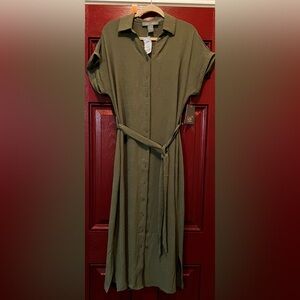 Green Dolman Sleeve Mock Neck Midi Dress